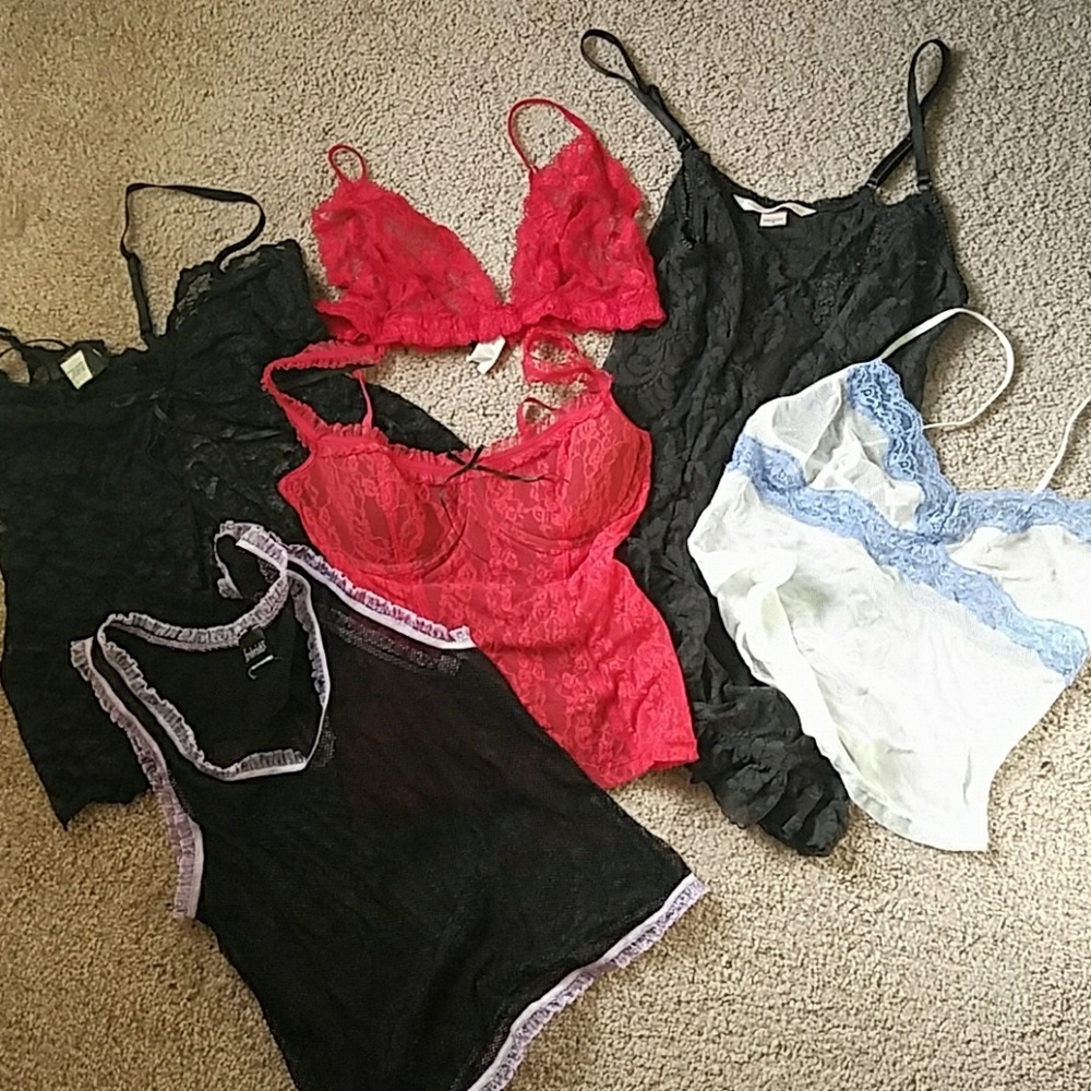 Victoria's secret and Fredricks of Hollywood Lot